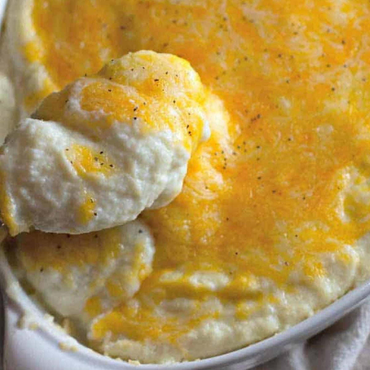 Cheesy Mashed Cauliflower: Your Healthy Low-Carb Potato Swap